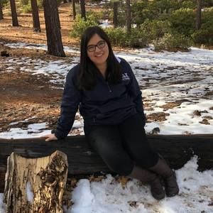 Meet your Posher, Camila